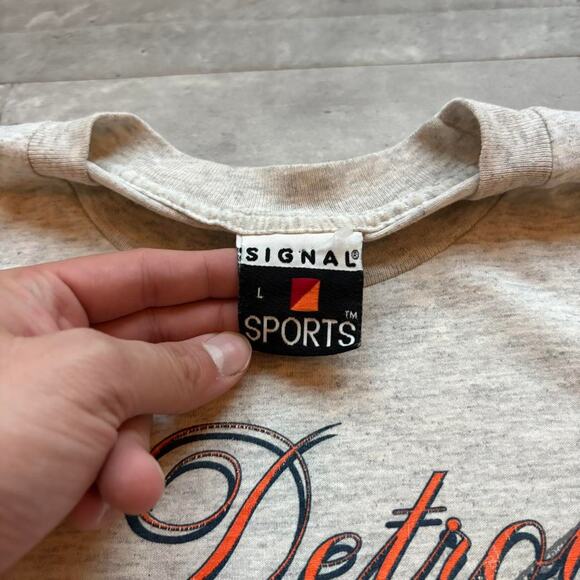 Vintage 1990s detroit tigers t shirt - Picture 2 of 7